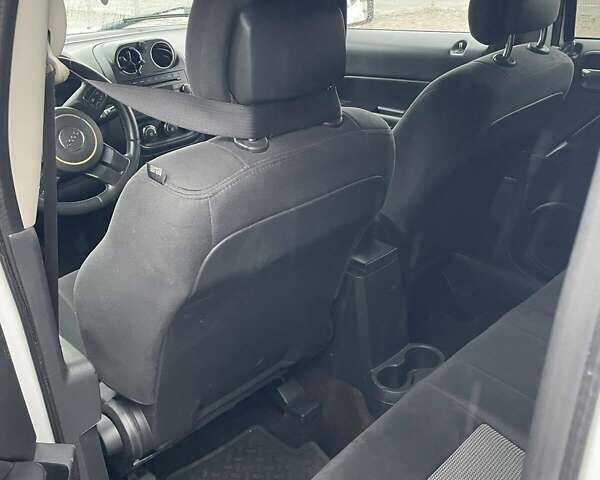 Белый Джип Патриот, объемом двигателя 2.36 л и пробегом 215 тыс. км за 7747 $, фото 10 на Automoto.ua