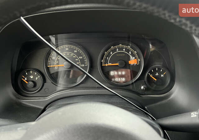 Білий Джип Patriot, об'ємом двигуна 2.36 л та пробігом 176 тис. км за 10500 $, фото 14 на Automoto.ua