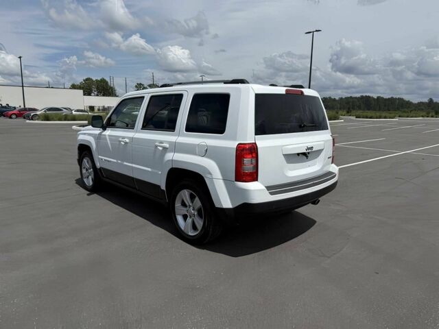 Белый Джип Патриот, объемом двигателя 2.4 л и пробегом 81 тыс. км за 5200 $, фото 6 на Automoto.ua