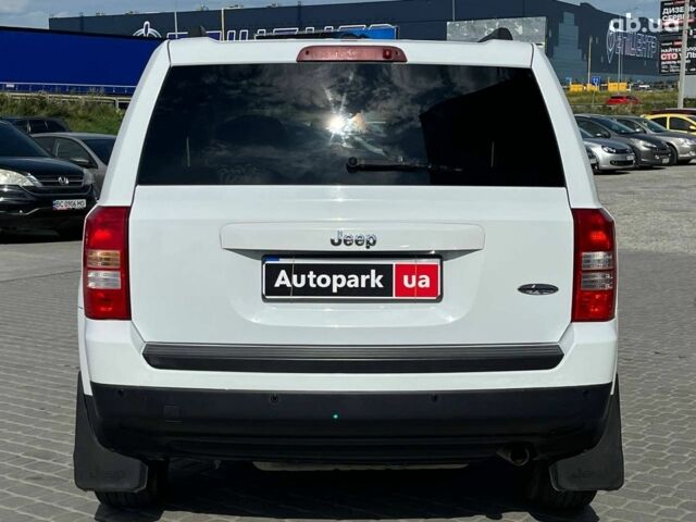 Джип Патриот 2014 в Львове на Automoto.ua Белый Джип Патриот, объемом двигателя 2 л и пробегом 108 тыс. км за 10490 $, фото 2 на Automoto.ua
