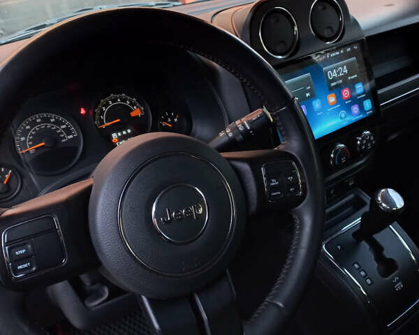 Белый Джип Патриот, объемом двигателя 2.36 л и пробегом 95 тыс. км за 10200 $, фото 10 на Automoto.ua