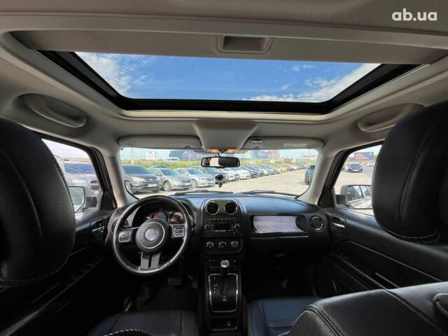 Джип Патриот 2014 в Львове на Automoto.ua Белый Джип Патриот, объемом двигателя 2 л и пробегом 108 тыс. км за 10490 $, фото 28 на Automoto.ua