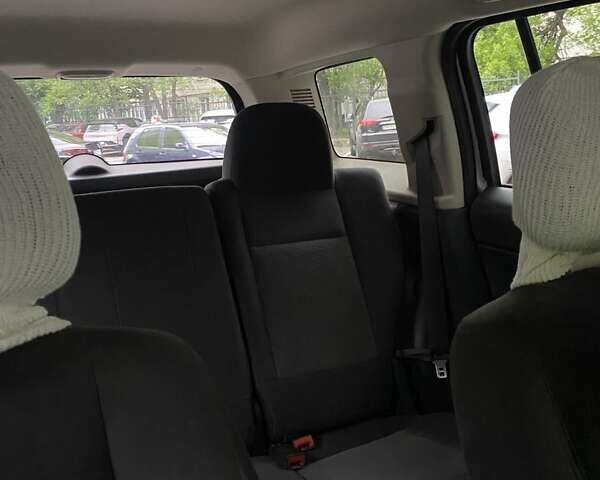 Джип Патриот 2014 в Чернигове на Automoto.ua Белый Джип Патриот, объемом двигателя 2.36 л и пробегом 95 тыс. км за 9800 $, фото 12 на Automoto.ua