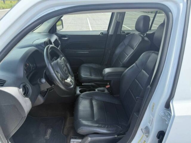 Белый Джип Патриот, объемом двигателя 2.4 л и пробегом 84 тыс. км за 5900 $, фото 9 на Automoto.ua