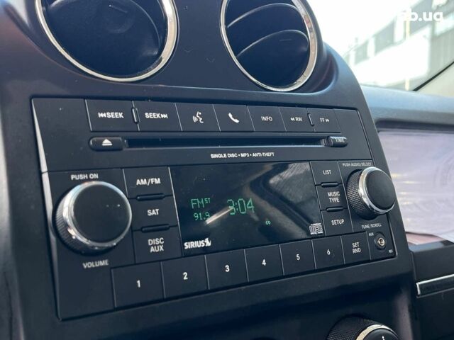 Джип Патриот 2014 в Львове на Automoto.ua Белый Джип Патриот, объемом двигателя 2 л и пробегом 108 тыс. км за 10490 $, фото 36 на Automoto.ua