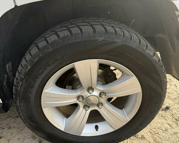 Белый Джип Патриот, объемом двигателя 2.36 л и пробегом 160 тыс. км за 9800 $, фото 23 на Automoto.ua