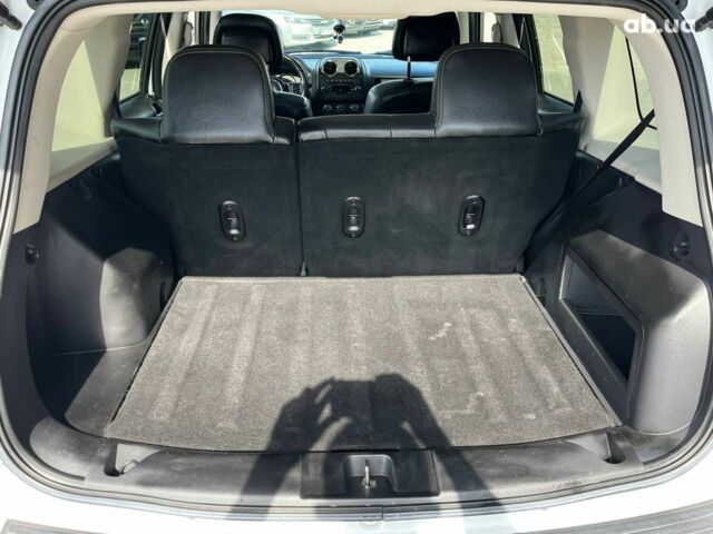 Джип Патриот 2014 в Львове на Automoto.ua Белый Джип Патриот, объемом двигателя 2 л и пробегом 108 тыс. км за 10490 $, фото 25 на Automoto.ua