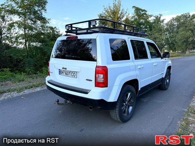 Білий Джип Patriot, об'ємом двигуна 2.4 л та пробігом 82 тис. км за 11200 $, фото 3 на Automoto.ua