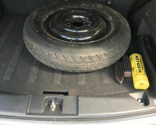 Белый Джип Патриот, объемом двигателя 2.4 л и пробегом 120 тыс. км за 10200 $, фото 4 на Automoto.ua