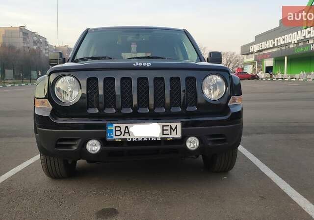 Черный Джип Патриот, объемом двигателя 2 л и пробегом 109 тыс. км за 12300 $, фото 11 на Automoto.ua