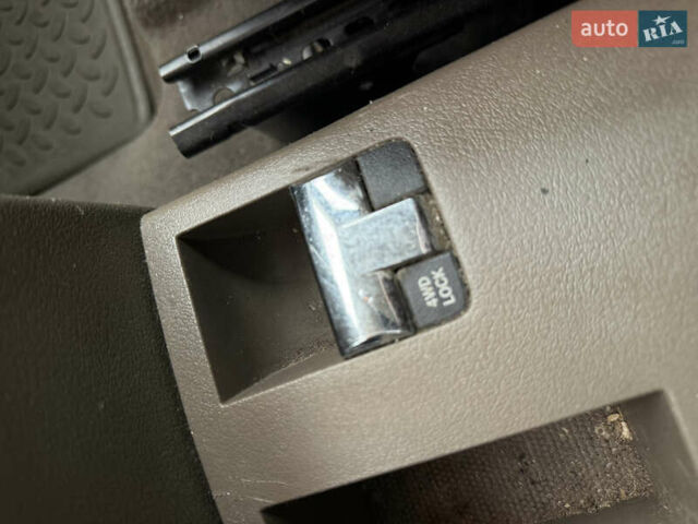 Чорний Джип Patriot, об'ємом двигуна 2.36 л та пробігом 204 тис. км за 7900 $, фото 12 на Automoto.ua