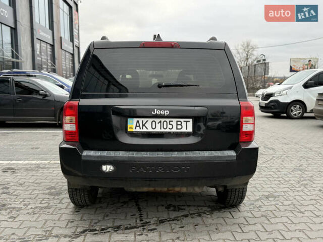 Чорний Джип Patriot, об'ємом двигуна 2.36 л та пробігом 204 тис. км за 7900 $, фото 5 на Automoto.ua