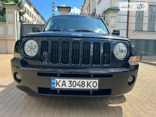 Чорний Джип Patriot, об'ємом двигуна 2.4 л та пробігом 133 тис. км за 7700 $, фото 1 на Automoto.ua