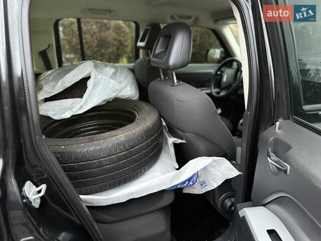 Черный Джип Патриот, объемом двигателя 2.36 л и пробегом 150 тыс. км за 7900 $, фото 25 на Automoto.ua