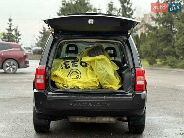Черный Джип Патриот, объемом двигателя 2.36 л и пробегом 150 тыс. км за 7900 $, фото 26 на Automoto.ua