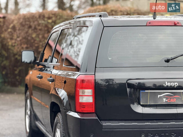 Черный Джип Патриот, объемом двигателя 2.36 л и пробегом 150 тыс. км за 7900 $, фото 7 на Automoto.ua