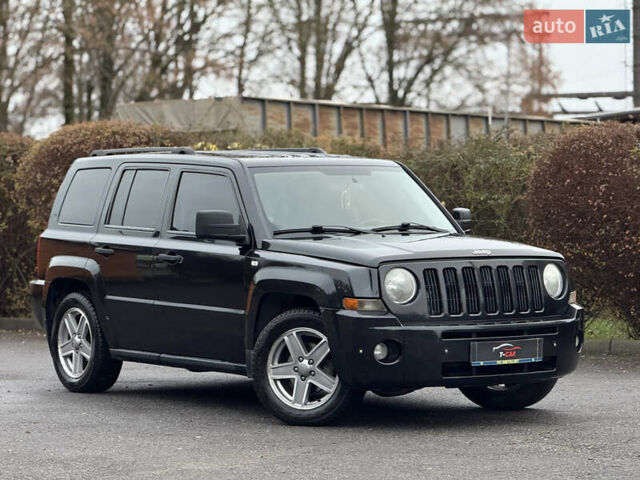 Черный Джип Патриот, объемом двигателя 2.36 л и пробегом 150 тыс. км за 7900 $, фото 2 на Automoto.ua