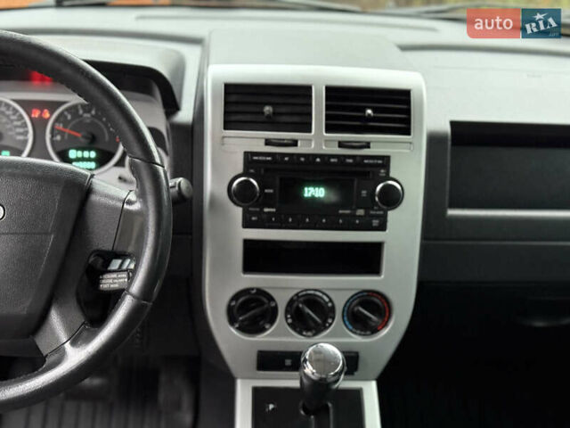 Черный Джип Патриот, объемом двигателя 2.36 л и пробегом 150 тыс. км за 7900 $, фото 17 на Automoto.ua