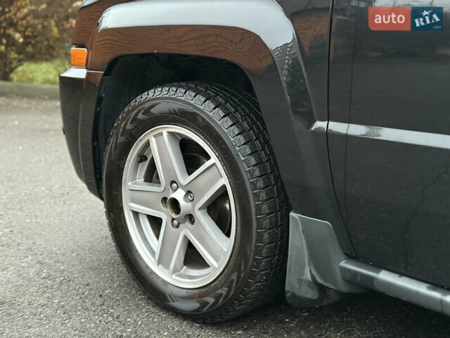 Черный Джип Патриот, объемом двигателя 2.36 л и пробегом 150 тыс. км за 7900 $, фото 16 на Automoto.ua