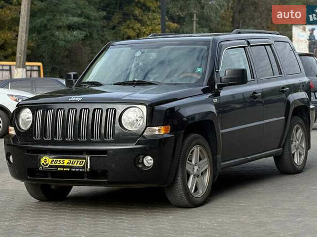 Черный Джип Патриот, объемом двигателя 2.14 л и пробегом 226 тыс. км за 11000 $, фото 2 на Automoto.ua