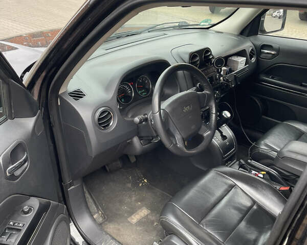 Чорний Джип Patriot, об'ємом двигуна 2.4 л та пробігом 225 тис. км за 9300 $, фото 11 на Automoto.ua