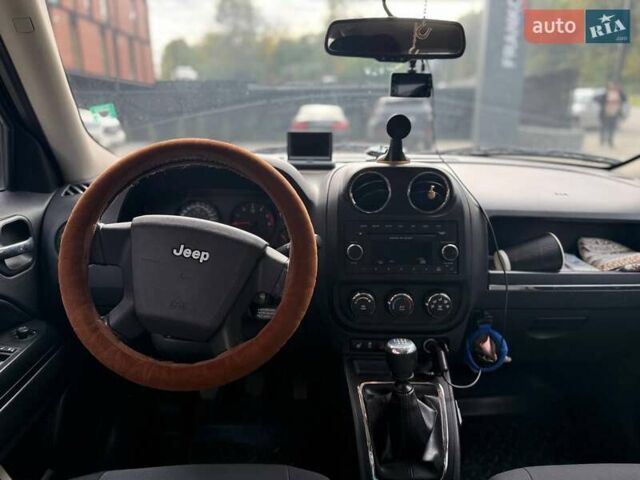 Черный Джип Патриот, объемом двигателя 2.14 л и пробегом 226 тыс. км за 11000 $, фото 11 на Automoto.ua