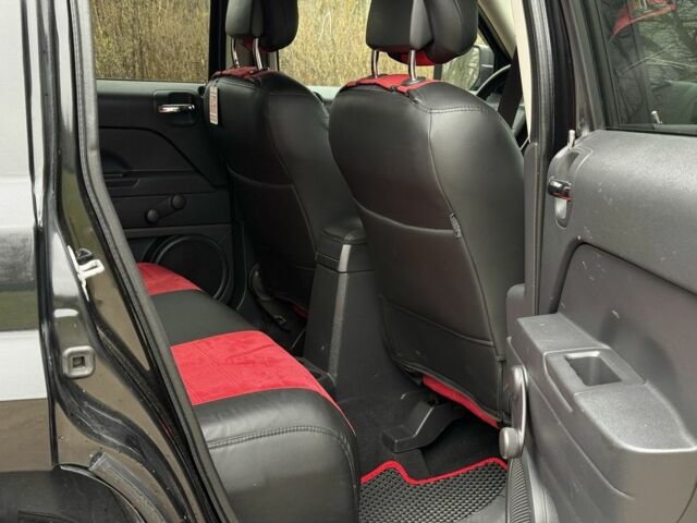 Чорний Джип Patriot, об'ємом двигуна 2 л та пробігом 240 тис. км за 8500 $, фото 16 на Automoto.ua