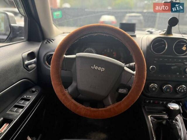 Черный Джип Патриот, объемом двигателя 2.14 л и пробегом 226 тыс. км за 11000 $, фото 10 на Automoto.ua
