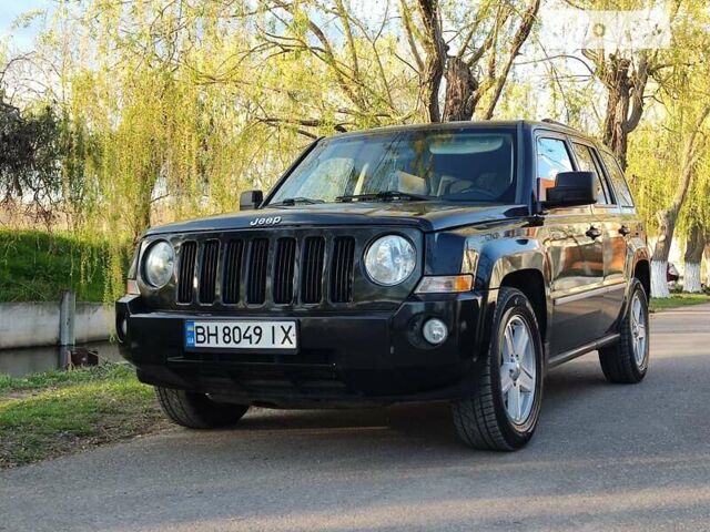 Чорний Джип Patriot, об'ємом двигуна 2 л та пробігом 198 тис. км за 8500 $, фото 2 на Automoto.ua