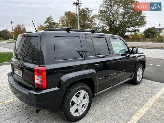 Черный Джип Патриот, объемом двигателя 2.14 л и пробегом 283 тыс. км за 9999 $, фото 16 на Automoto.ua