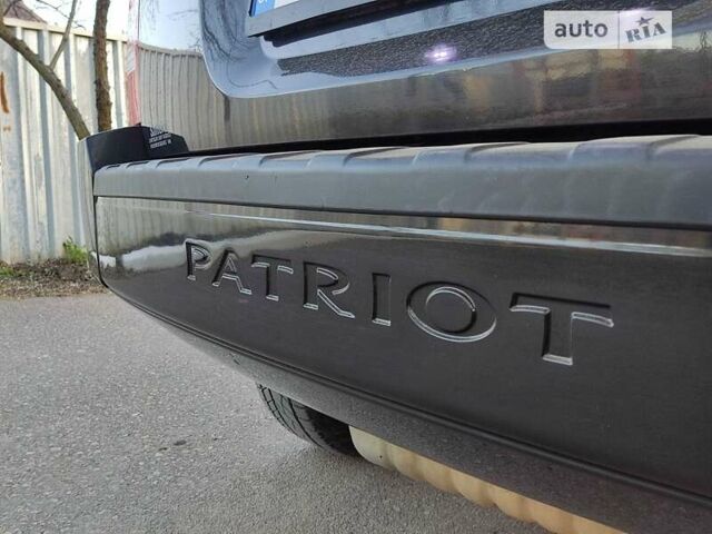 Чорний Джип Patriot, об'ємом двигуна 2 л та пробігом 198 тис. км за 8500 $, фото 54 на Automoto.ua