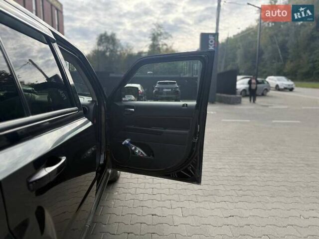 Черный Джип Патриот, объемом двигателя 2.14 л и пробегом 226 тыс. км за 11000 $, фото 9 на Automoto.ua