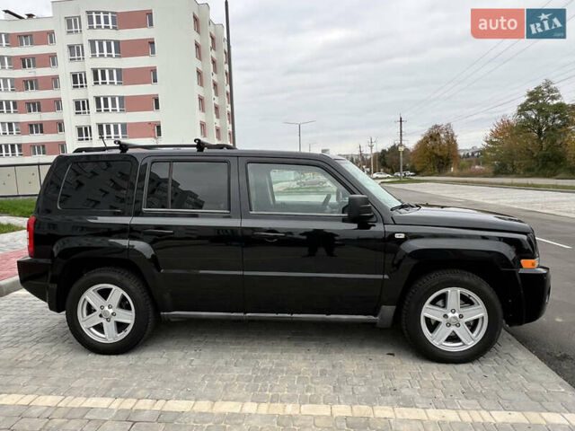 Черный Джип Патриот, объемом двигателя 2.14 л и пробегом 283 тыс. км за 9999 $, фото 32 на Automoto.ua