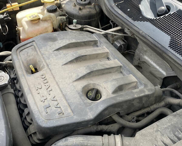 Черный Джип Патриот, объемом двигателя 2.36 л и пробегом 188 тыс. км за 6000 $, фото 12 на Automoto.ua