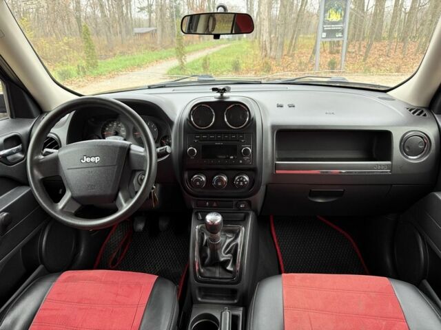 Чорний Джип Patriot, об'ємом двигуна 2 л та пробігом 240 тис. км за 8500 $, фото 15 на Automoto.ua
