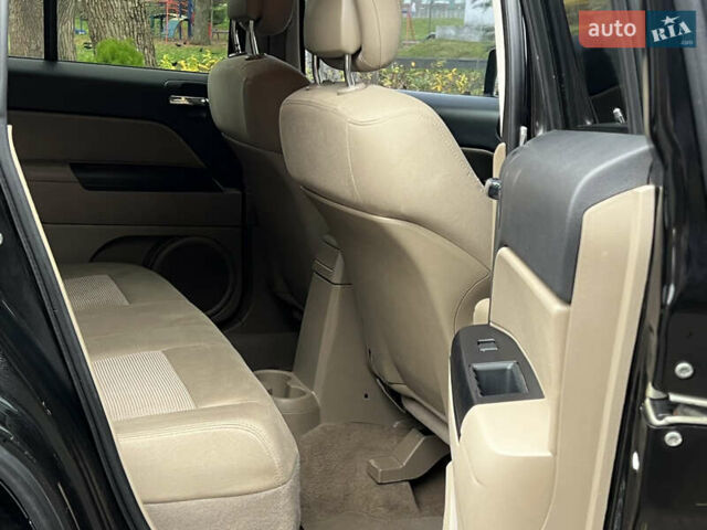 Чорний Джип Patriot, об'ємом двигуна 2.36 л та пробігом 170 тис. км за 9200 $, фото 15 на Automoto.ua