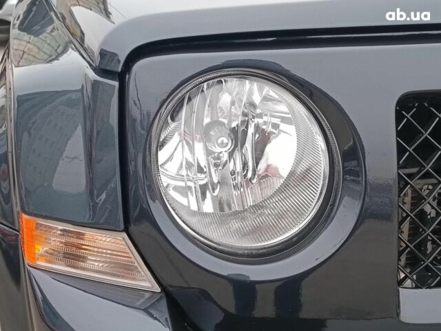 Черный Джип Патриот, объемом двигателя 2.4 л и пробегом 187 тыс. км за 9290 $, фото 5 на Automoto.ua