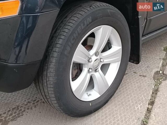 Черный Джип Патриот, объемом двигателя 2.4 л и пробегом 187 тыс. км за 9290 $, фото 3 на Automoto.ua