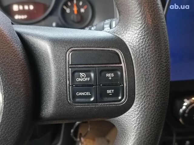 Черный Джип Патриот, объемом двигателя 2.4 л и пробегом 187 тыс. км за 9290 $, фото 24 на Automoto.ua