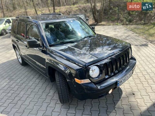 Черный Джип Патриот, объемом двигателя 2 л и пробегом 170 тыс. км за 8700 $, фото 1 на Automoto.ua
