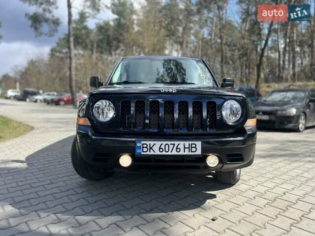 Черный Джип Патриот, объемом двигателя 2 л и пробегом 170 тыс. км за 8700 $, фото 8 на Automoto.ua