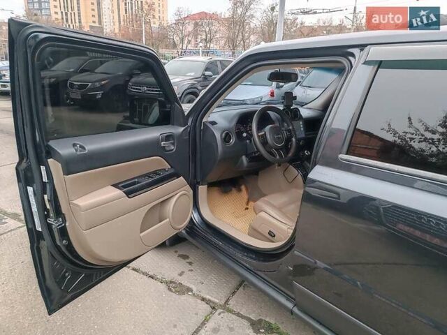 Черный Джип Патриот, объемом двигателя 2.4 л и пробегом 187 тыс. км за 9290 $, фото 17 на Automoto.ua