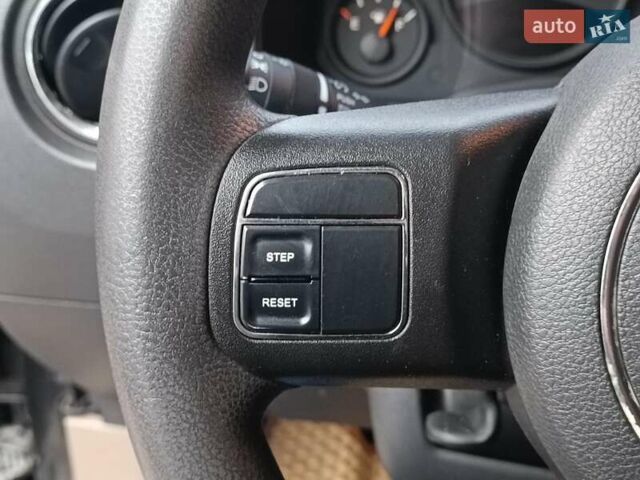 Черный Джип Патриот, объемом двигателя 2.4 л и пробегом 187 тыс. км за 9290 $, фото 23 на Automoto.ua