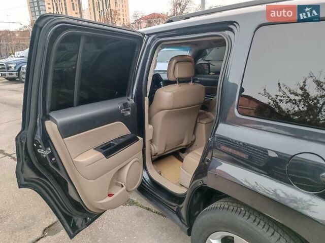 Черный Джип Патриот, объемом двигателя 2.4 л и пробегом 187 тыс. км за 9290 $, фото 13 на Automoto.ua