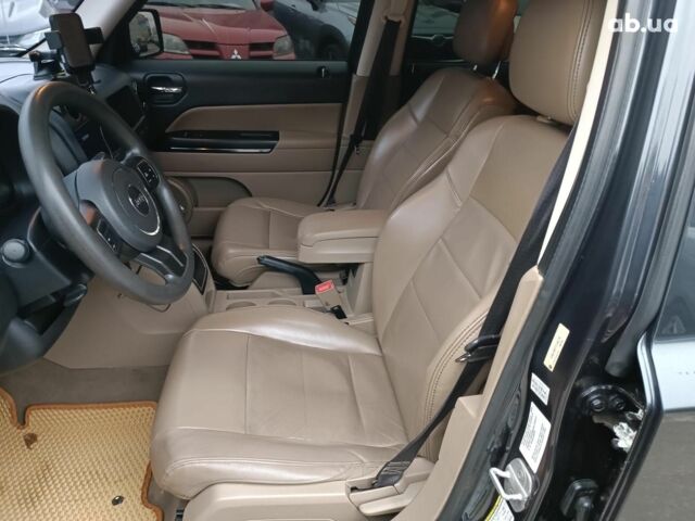 Черный Джип Патриот, объемом двигателя 2.4 л и пробегом 187 тыс. км за 9290 $, фото 18 на Automoto.ua