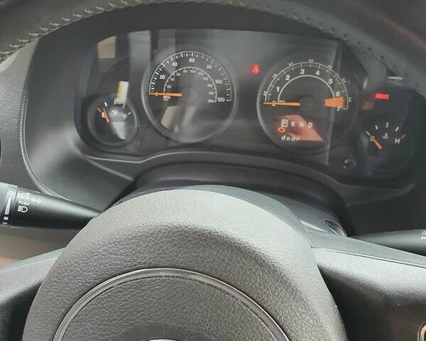 Черный Джип Патриот, объемом двигателя 2.36 л и пробегом 155 тыс. км за 10500 $, фото 15 на Automoto.ua