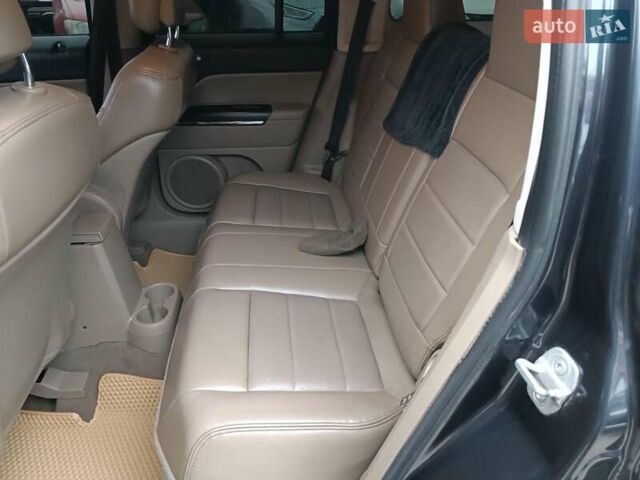 Черный Джип Патриот, объемом двигателя 2.4 л и пробегом 187 тыс. км за 9290 $, фото 12 на Automoto.ua