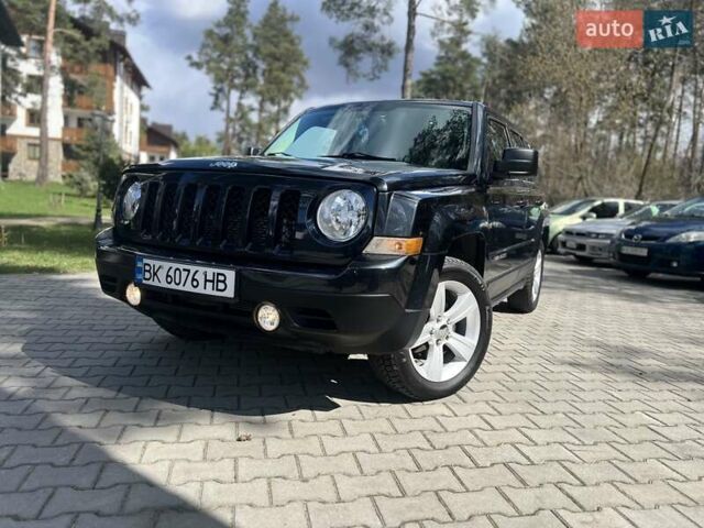 Черный Джип Патриот, объемом двигателя 2 л и пробегом 170 тыс. км за 8700 $, фото 2 на Automoto.ua