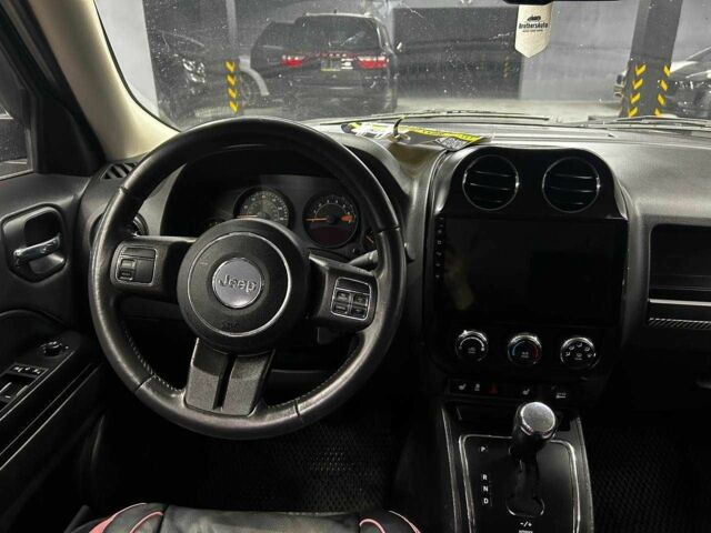 Чорний Джип Patriot, об'ємом двигуна 2.4 л та пробігом 104 тис. км за 11100 $, фото 9 на Automoto.ua