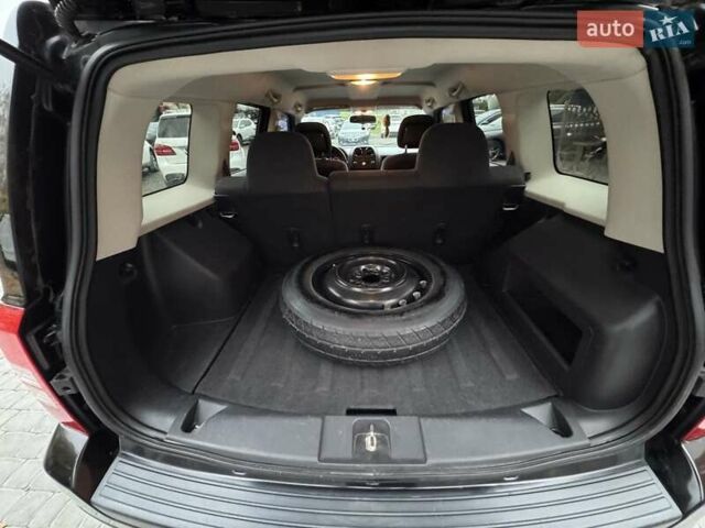 Чорний Джип Patriot, об'ємом двигуна 2 л та пробігом 283 тис. км за 8900 $, фото 27 на Automoto.ua